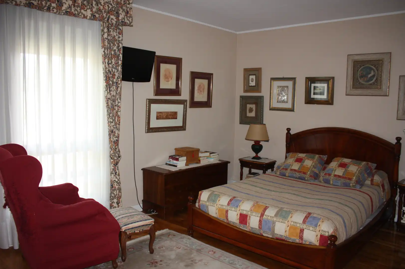Schlafzimmer von Einfamilien-Reihenhaus zum Verkauf in Oviedo  mit Heizung, Privatgarten und Parkett