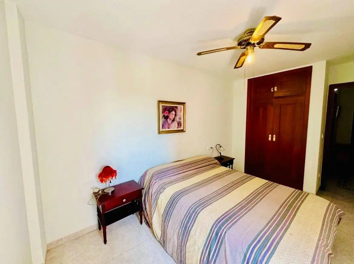 Bedroom of Flat for sale in Sueca  with Air Conditioner, Private garden and Storage room