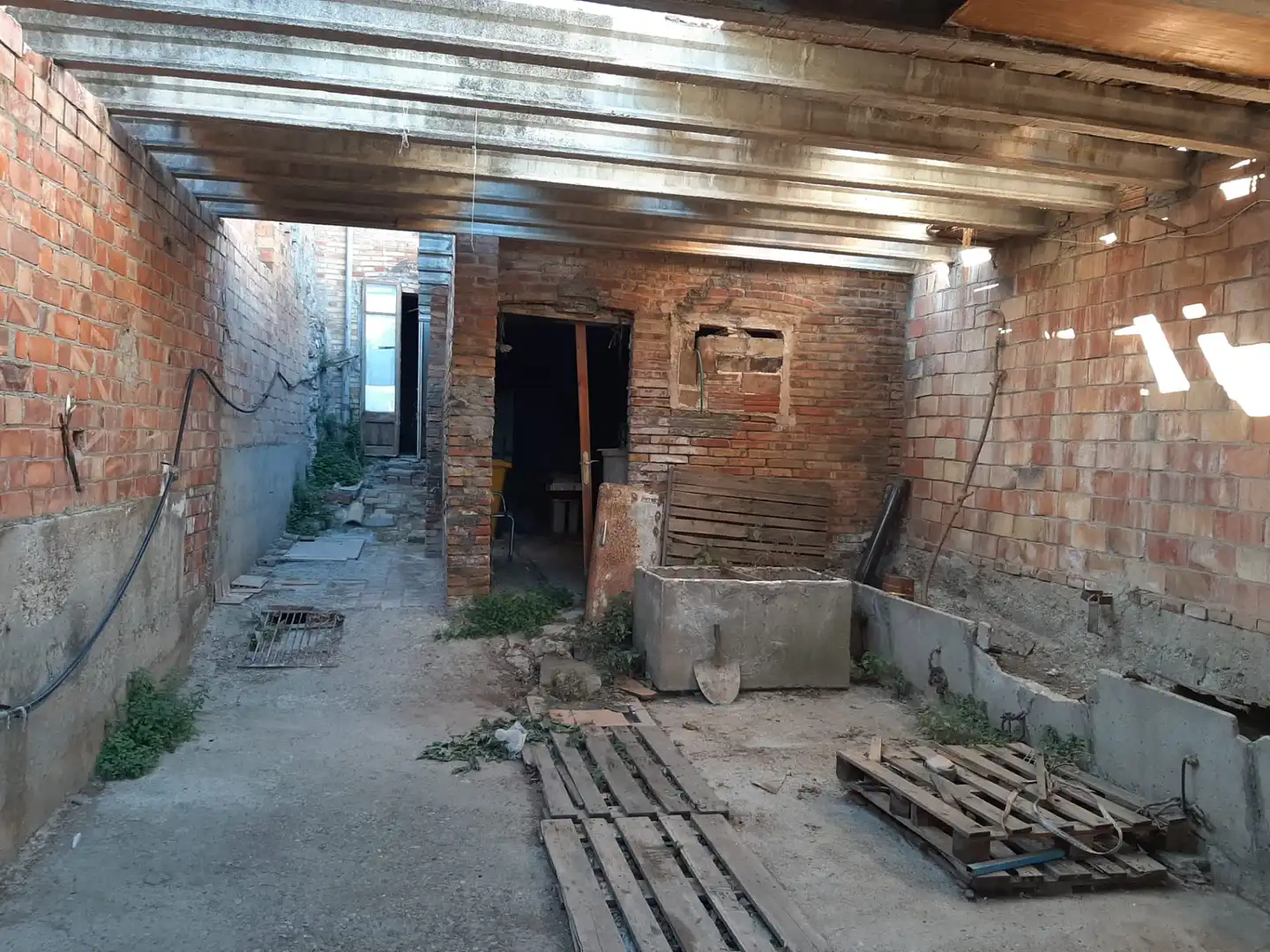 Casa aparellada amb terrassa en venda a Carrer Salmeron, imagen 51