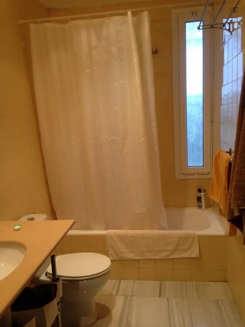 Room in Vallvidrera - Tibidabo - Les Planes