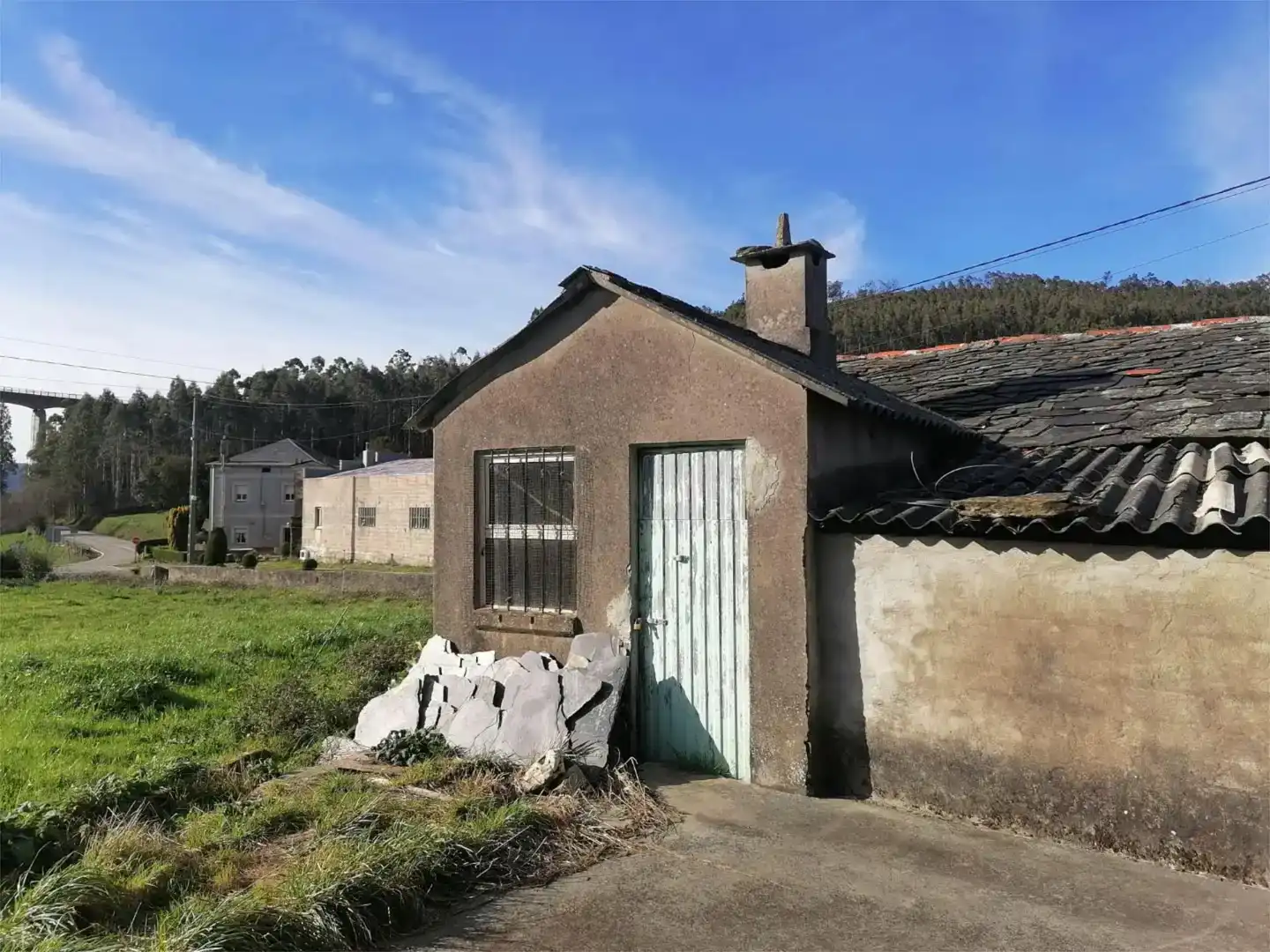Vista exterior de Finca rústica en venda en Mondoñedo amb Jardí privat, Traster i Moblat