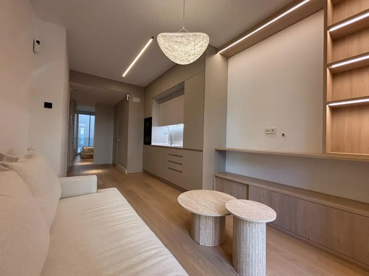 Sala de estar de Piso de alquiler en Madrid con Aire acondicionado, Calefacción y Terraza