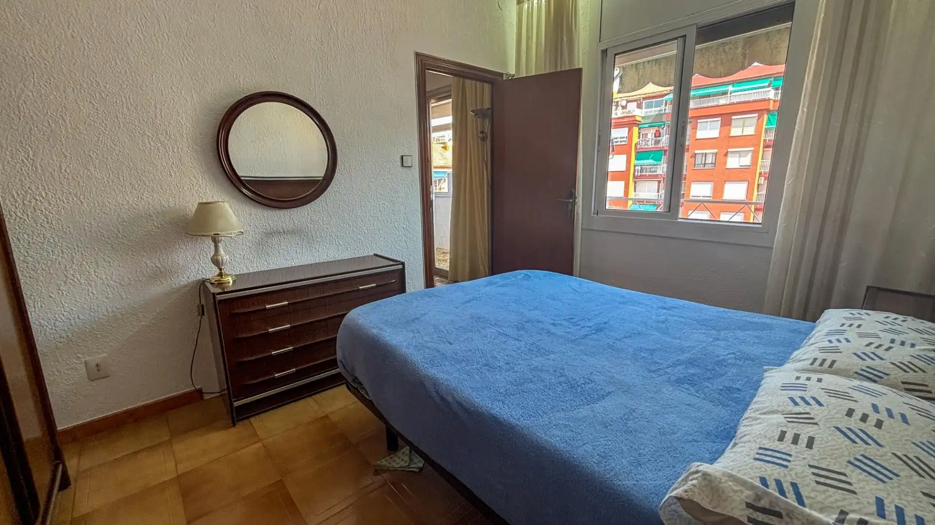 Habitación de Piso en venta en Barcelona con Aire acondicionado, Amueblado y Balcón