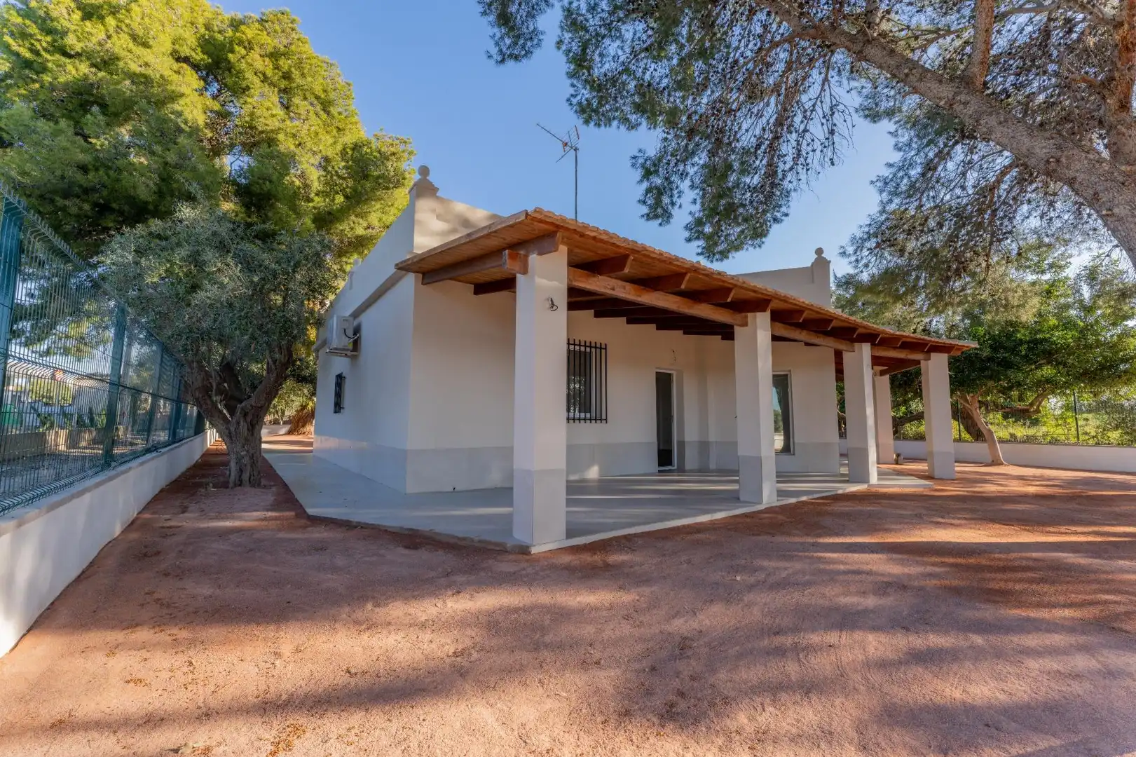 Chalet en venta en Torrellano, imagen 2