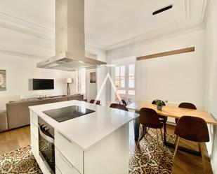 Kitchen of Flat to rent in  Barcelona Capital  with Air Conditioner, Heating and Parquet flooring