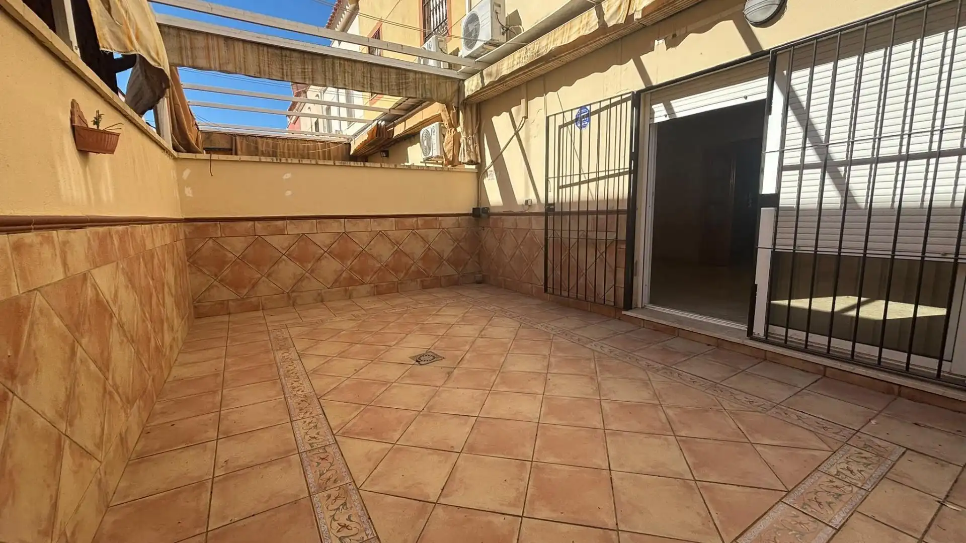 Reihenhaus zum Verkauf in Calle BRENES, imagen 8