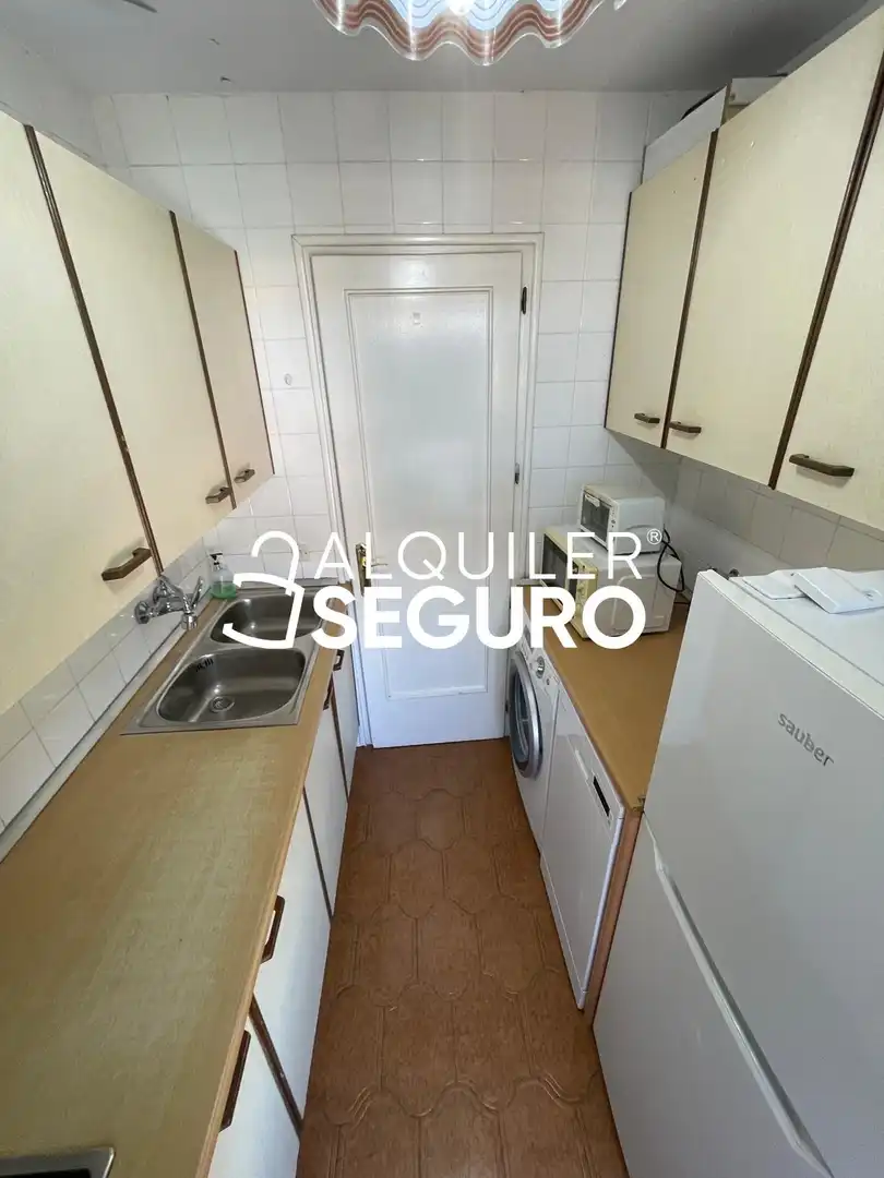 Cocina de Piso de alquiler en Madrid con Aire acondicionado, Calefacción y Terraza