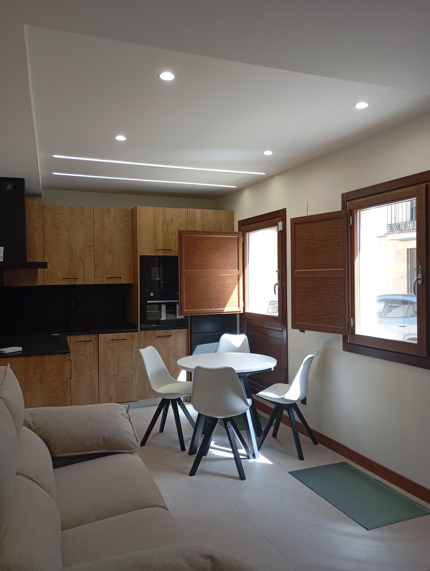Cuina de Dúplex en venda en Salamanca Capital amb Calefacció