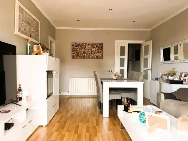 Menjador de Pis en venda en Montgat amb Aire condicionat, Calefacció i Parquet