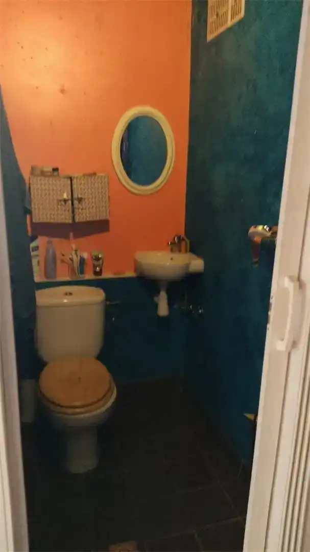 Badezimmer von Geschaftsraum zum Verkauf in Dosrius
