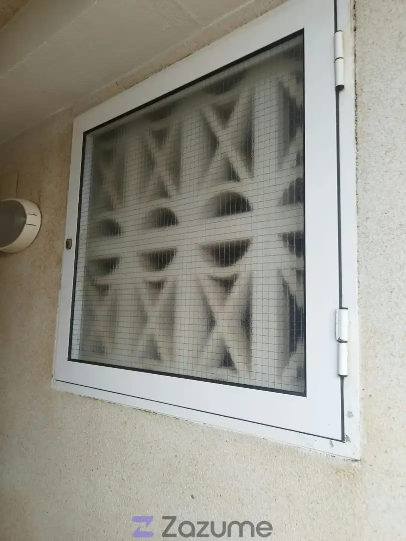 Vista exterior de Piso de alquiler en Torrevieja con Aire acondicionado, Calefacción y Piscina
