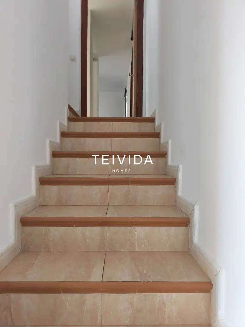 Casa adosada en venta en Adeje con Aire acondicionado, Terraza y Trastero