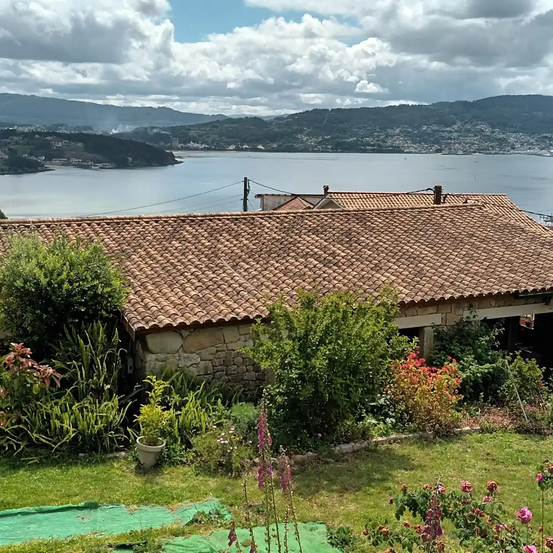 Chalet con jardín en venta en Combarro, imagen 7
