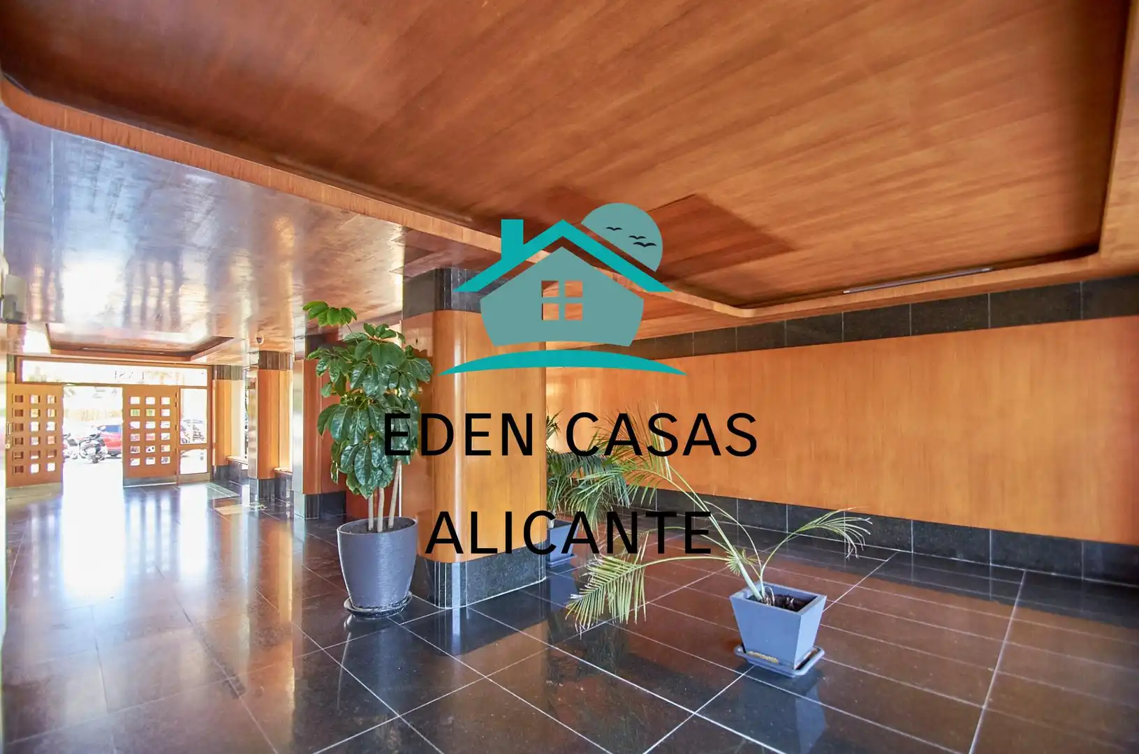 Wohnungen zum Verkauf in Alicante / Alacant mit Klimaanlage, Heizung und Privatgarten