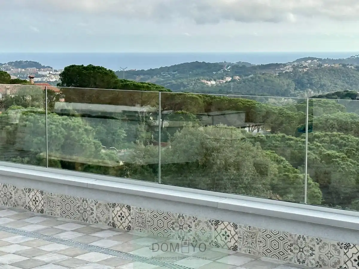 Casa amb terrassa en venda a Lloret Verd - Els Pinars, imagen 11