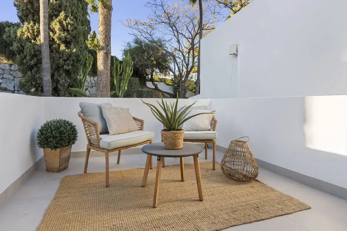 Adossat amb piscina en venda a Nueva Andalucía, imagen 2