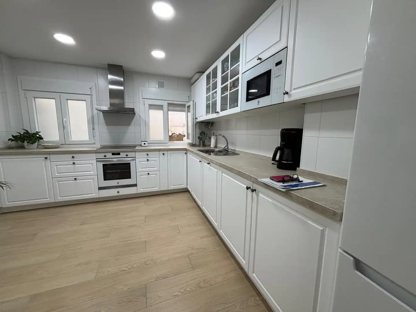 Küche von Wohnung zum Verkauf in Cádiz mit Terrasse