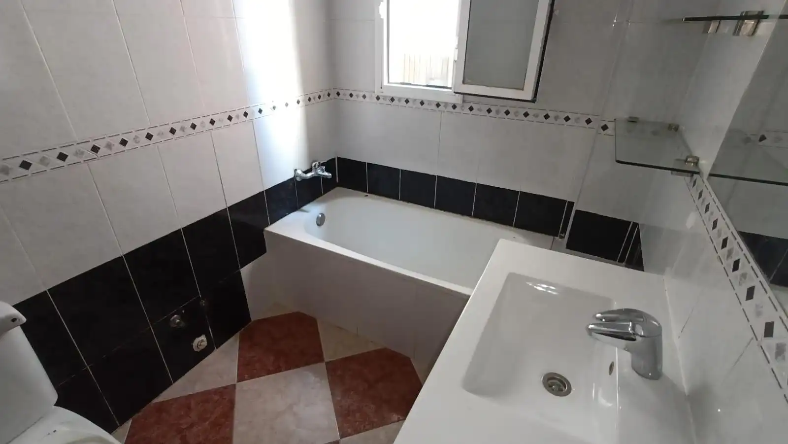 Bany de Pis en venda en Reus