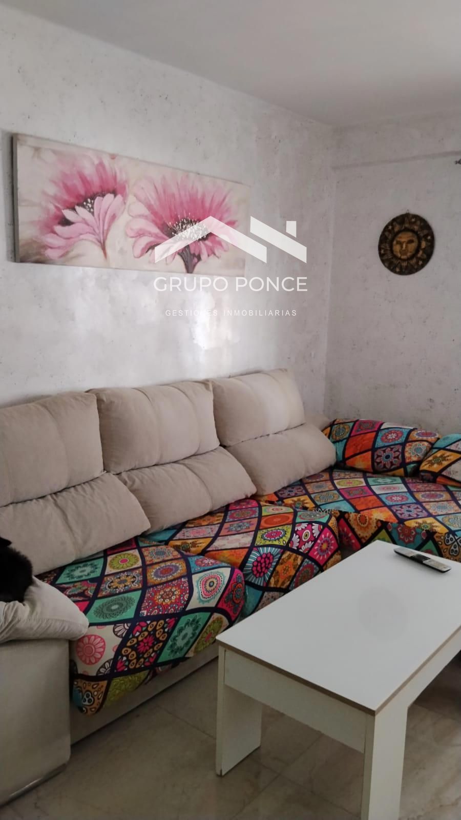 Sala d'estar de Pis en venda en Jerez de la Frontera amb Aire condicionat