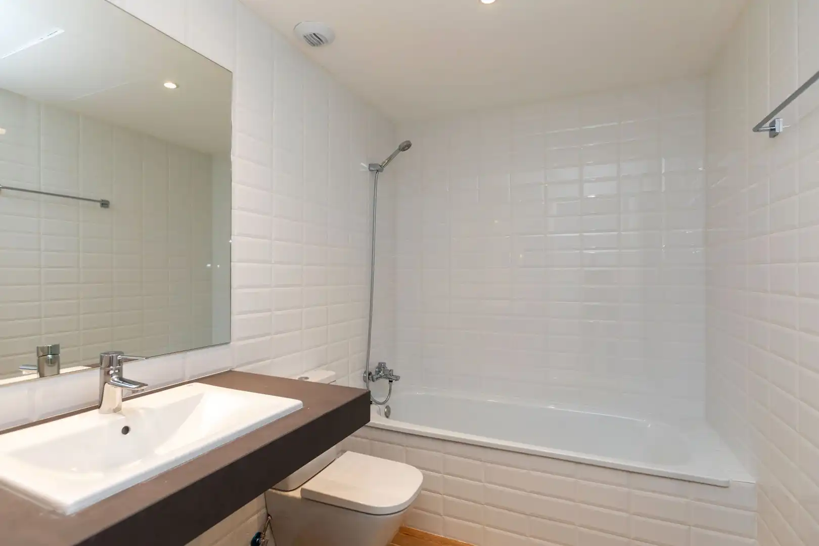 Flat with pool to rent in Carrer de Joan Miró, imagen 29