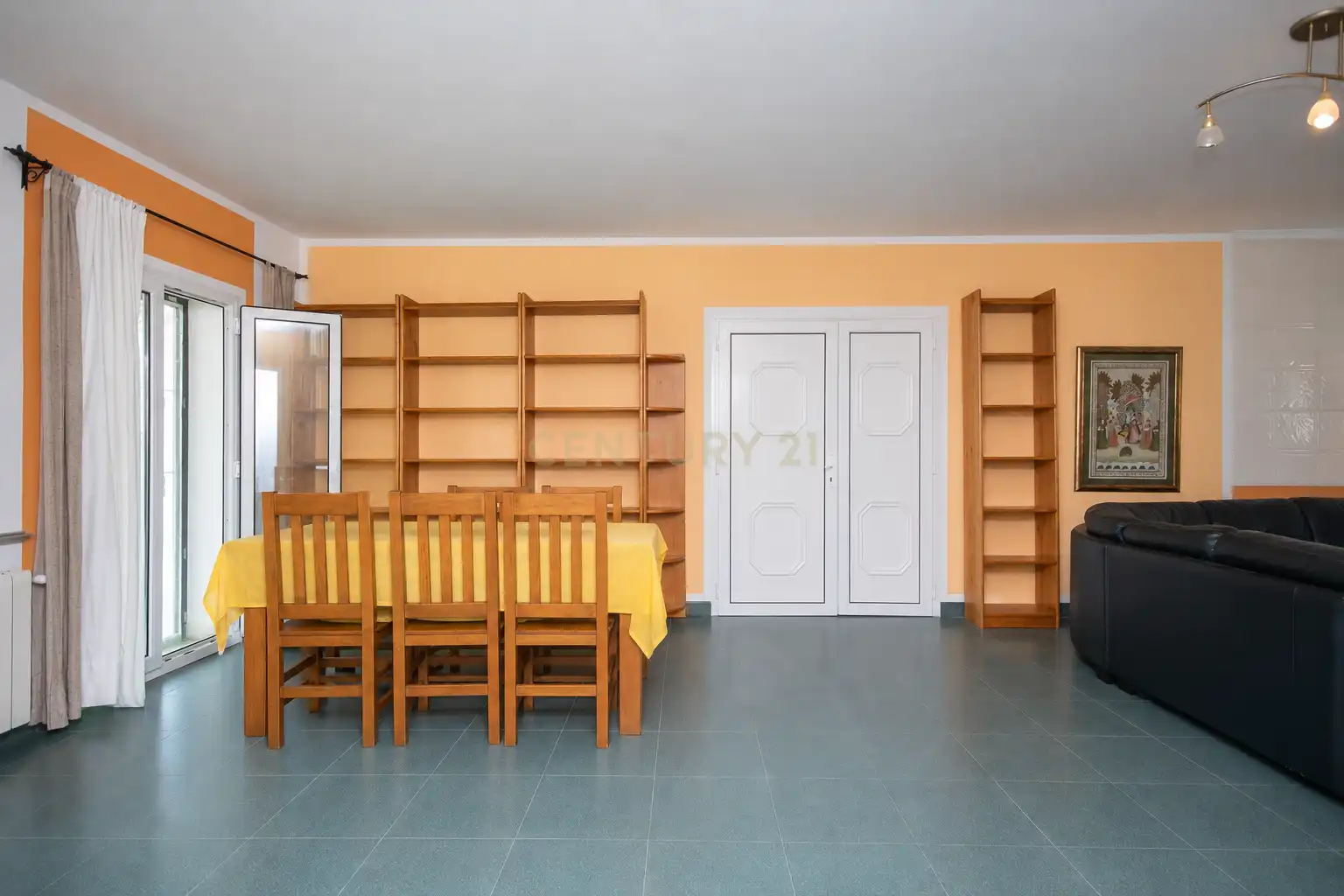 Comedor de Casa o chalet en venta en Alicante / Alacant con Jardín privado, Trastero y Piscina