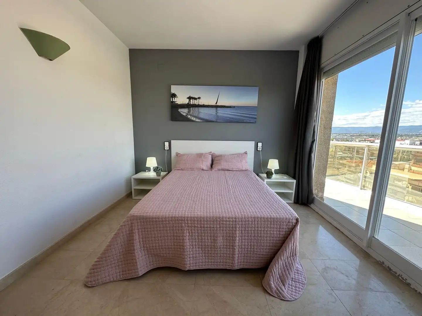 Dormitori de Pis en venda en Salou amb Aire condicionat, Terrassa i Moblat