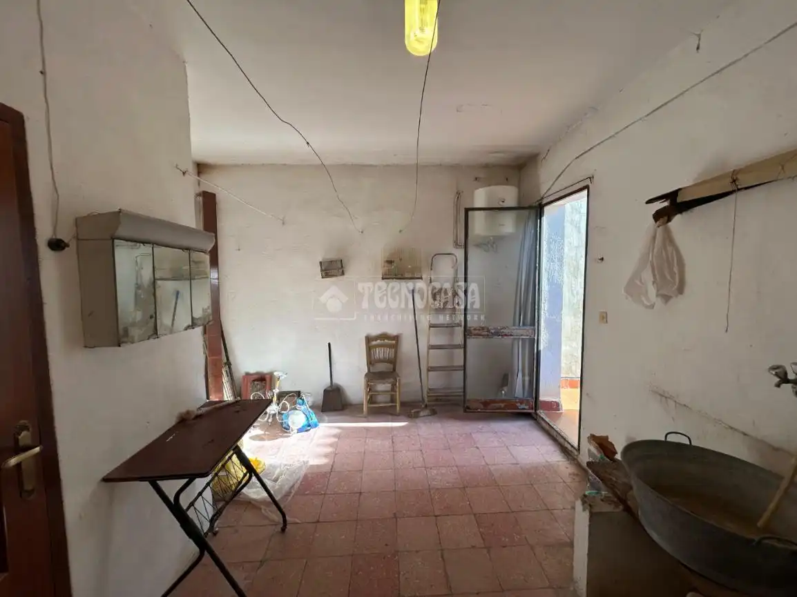 Casa adosada en venda en Baeza amb Aire condicionat i Balcó