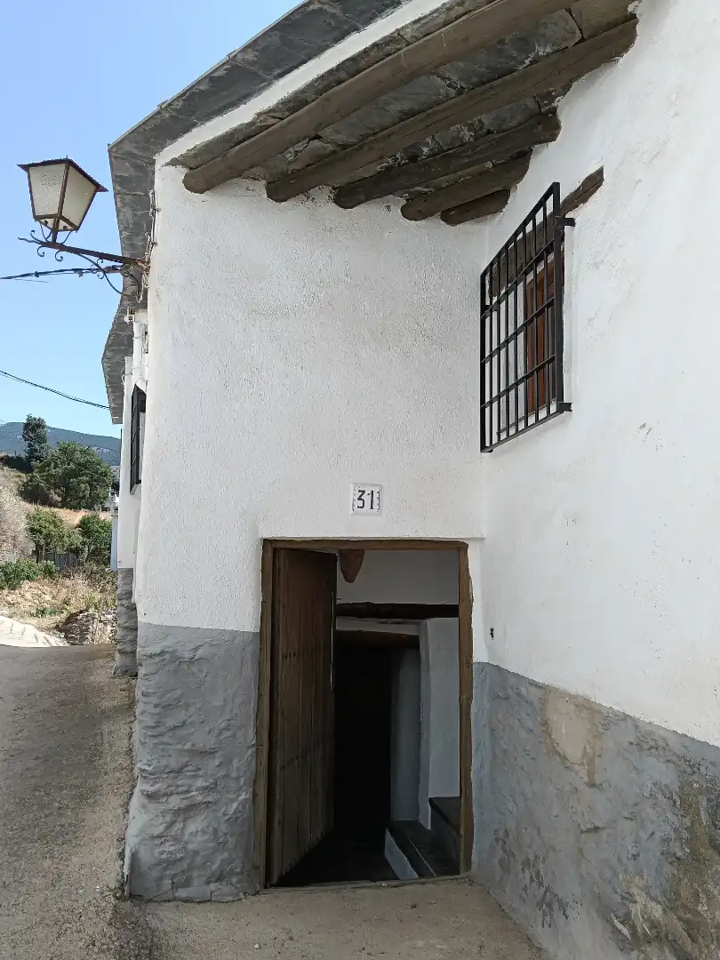 Vista exterior de Finca rústica en venda en Bérchules amb Calefacció, Terrassa i Moblat