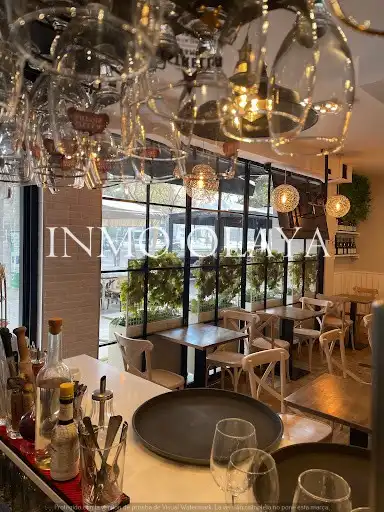 Local en traspaso en  Barcelona Capital con Aire acondicionado, Calefacción y Terraza