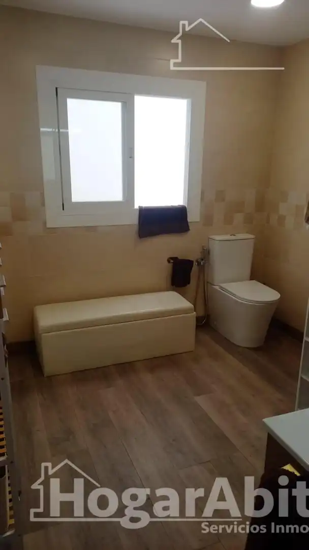 Bany de Casa o xalet en venda en Vilanova d'Alcolea amb Terrassa, Traster i Moblat