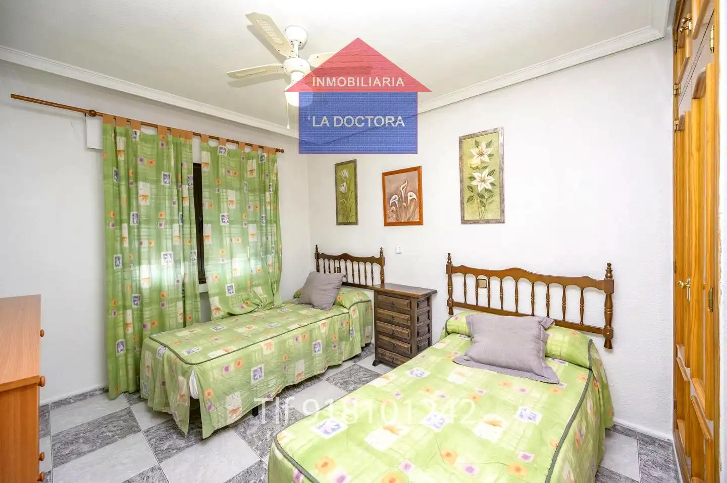 Schlafzimmer von Geschaftsraum zum Verkauf in Las Ventas de Retamosa