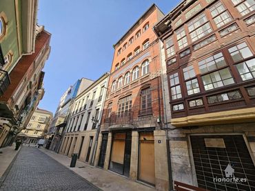 Appartamento in vendita a Centro