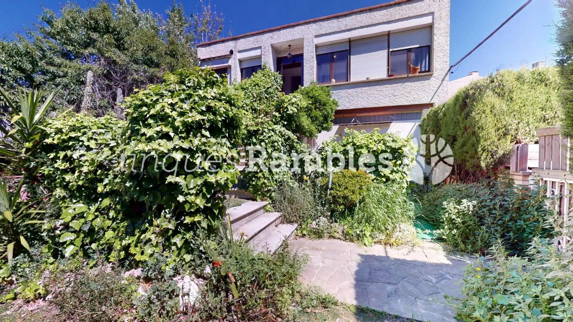Vista exterior de Casa o xalet en venda en Masquefa amb Calefacció, Jardí privat i Terrassa