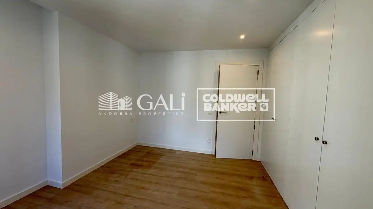 Habitación de Piso de alquiler en Andorra la Vella con Aire acondicionado, Calefacción y Terraza