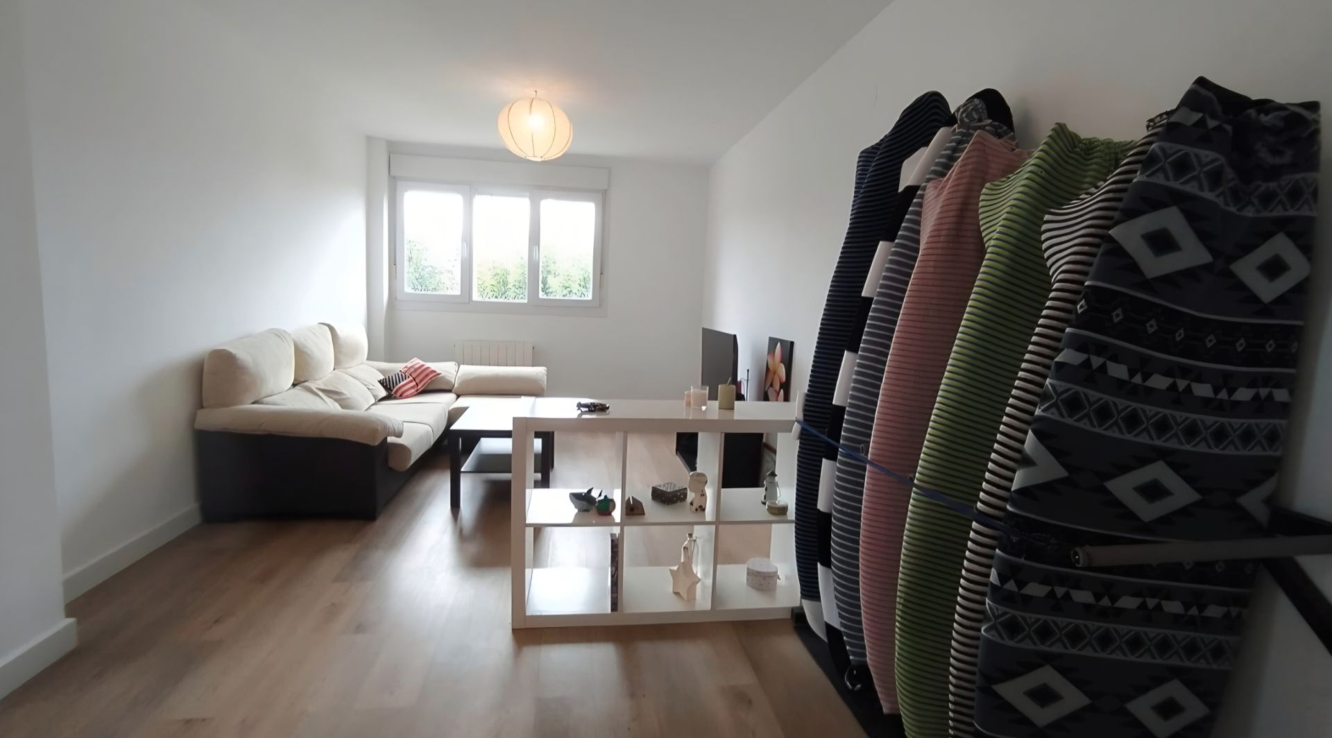 Sala d'estar de Apartament en venda en Ribamontán al Mar amb Calefacció, Parquet i Terrassa