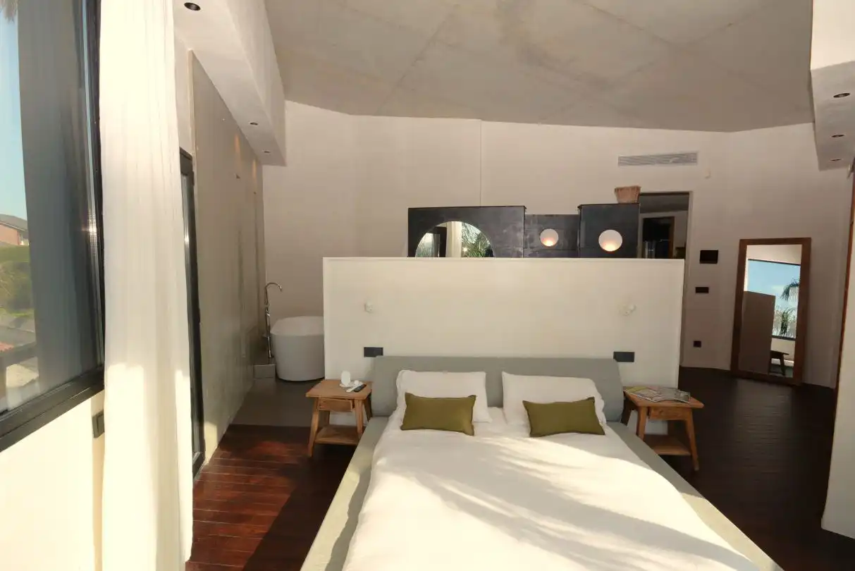 Dormitori de Casa o xalet en venda en Donostia - San Sebastián  amb Aire condicionat, Calefacció i Jardí privat