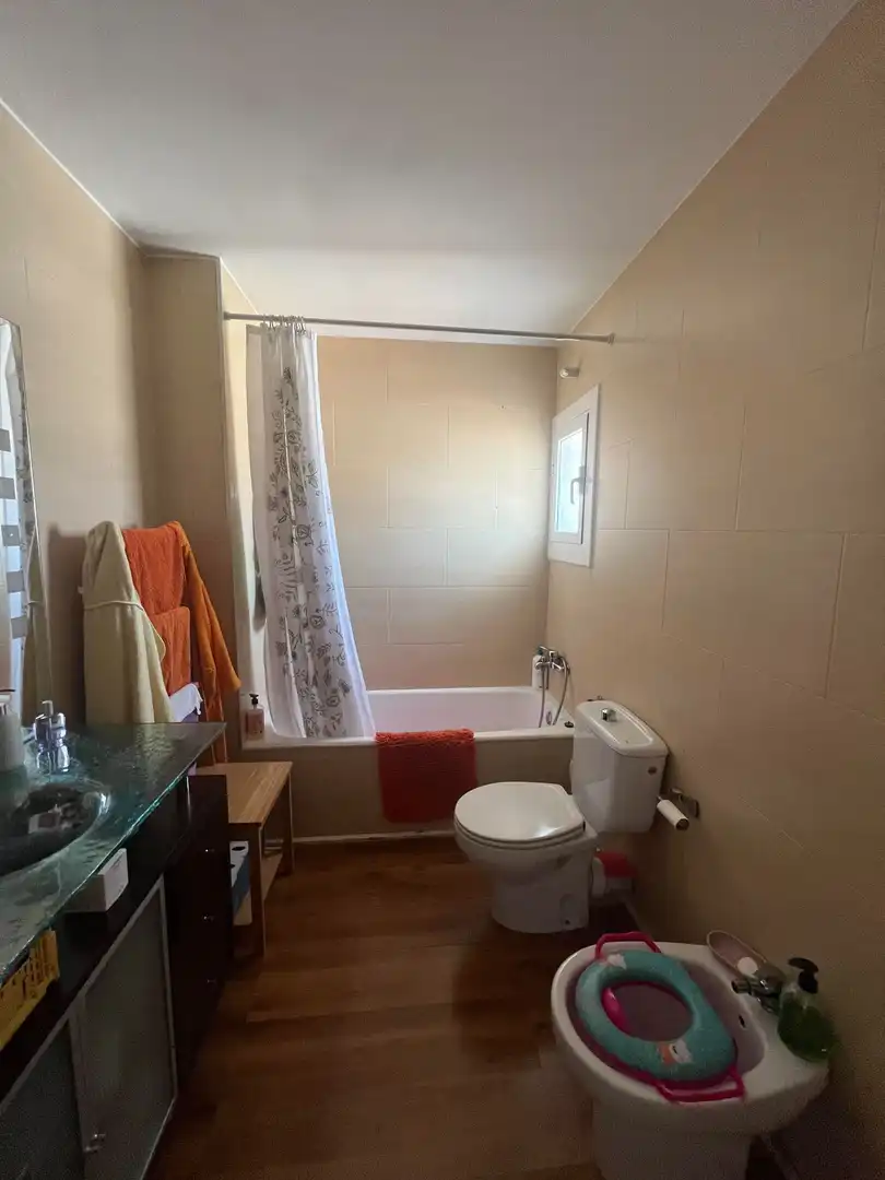 Bathroom of Flat for sale in Mataró  with Heating