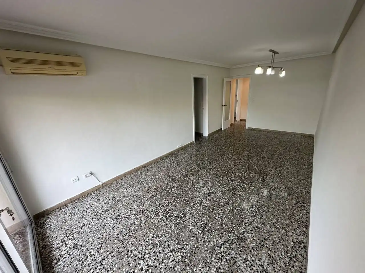 Piso con terraza en venta en Calle Galcerán de Pinós, imagen 3