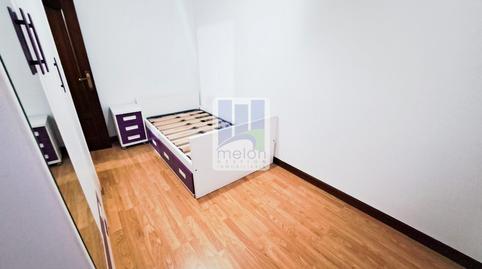 Foto 3 de Piso en venta en Romancero, San Julián - Barriada de Cortes, Burgos