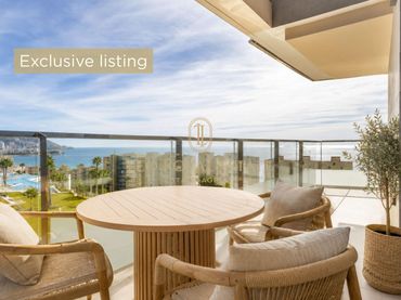 Apartamento con balcón en venta en Playa de Poniente