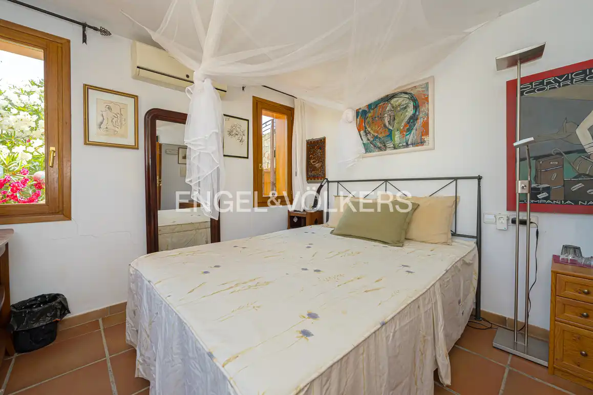 Habitación de Casa o chalet en venta en Relleu con Aire acondicionado, Jardín privado y Terraza