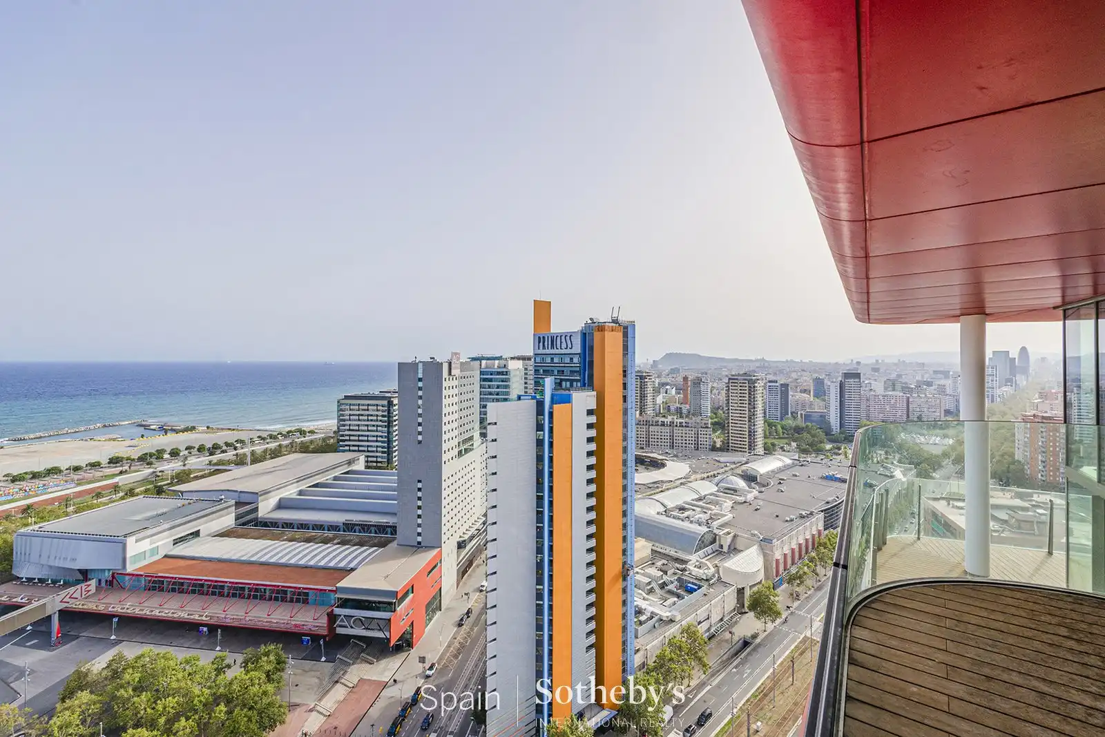 Vista exterior de Apartament en venda en Barcelona amb Aire condicionat, Calefacció i Terrassa