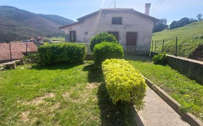 Vista exterior de Casa o xalet en venda en Cudillero amb Terrassa