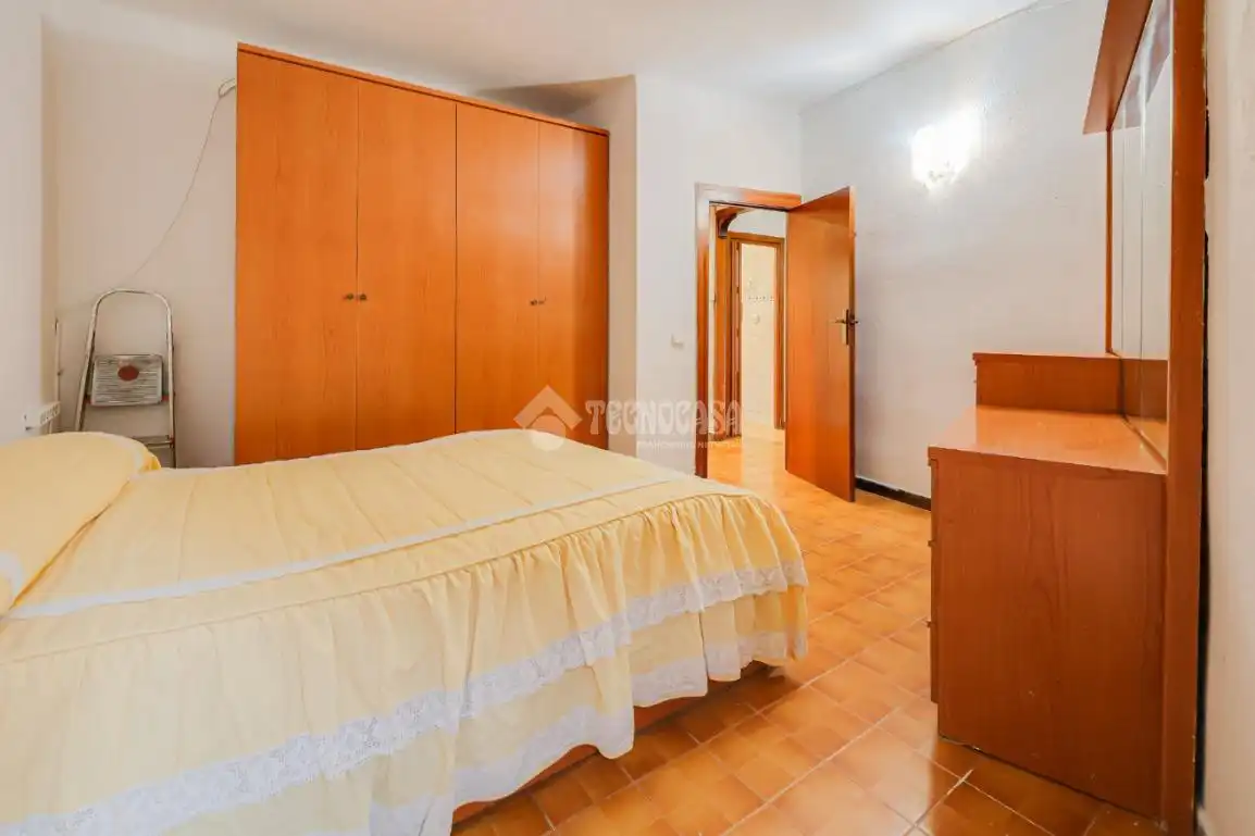 Schlafzimmer von Wohnung zum Verkauf in Barcelona mit Balkon