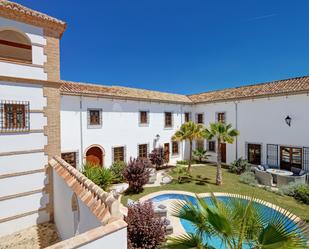 Vista exterior de Finca rústica en venda en Mollina amb Jardí privat, Terrassa i Piscina