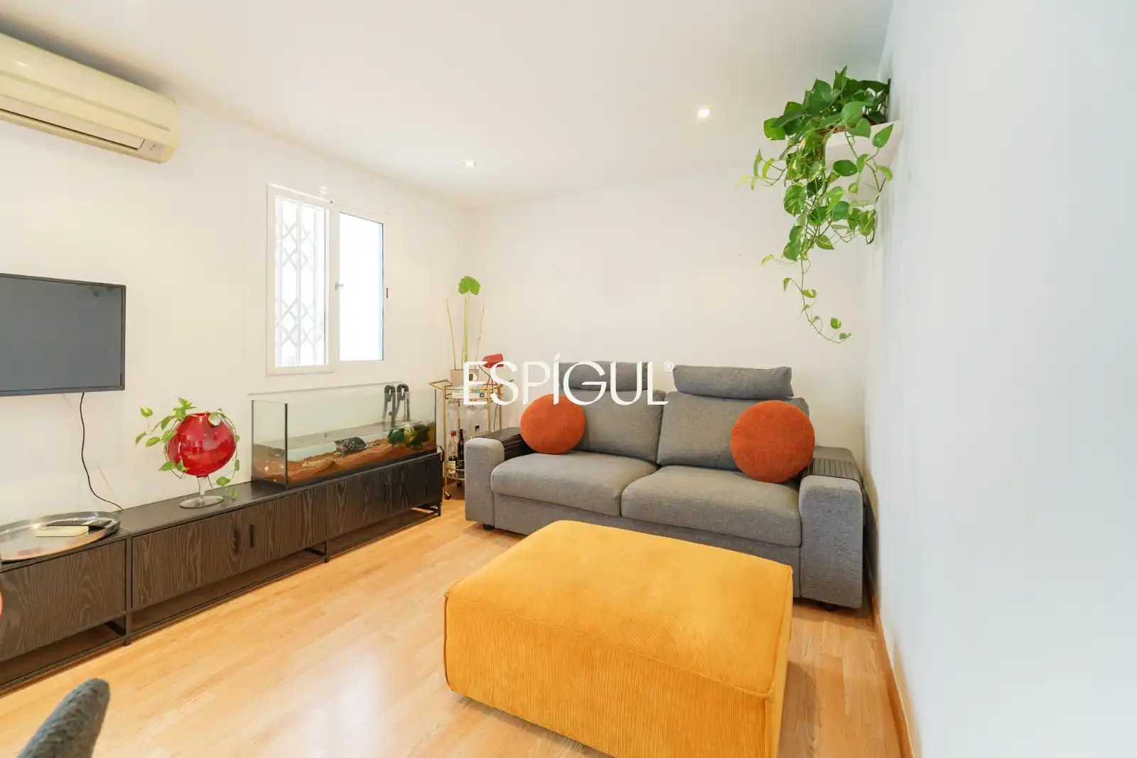 Wohnzimmer von Wohnung zur Miete in Sants - Montjuïc