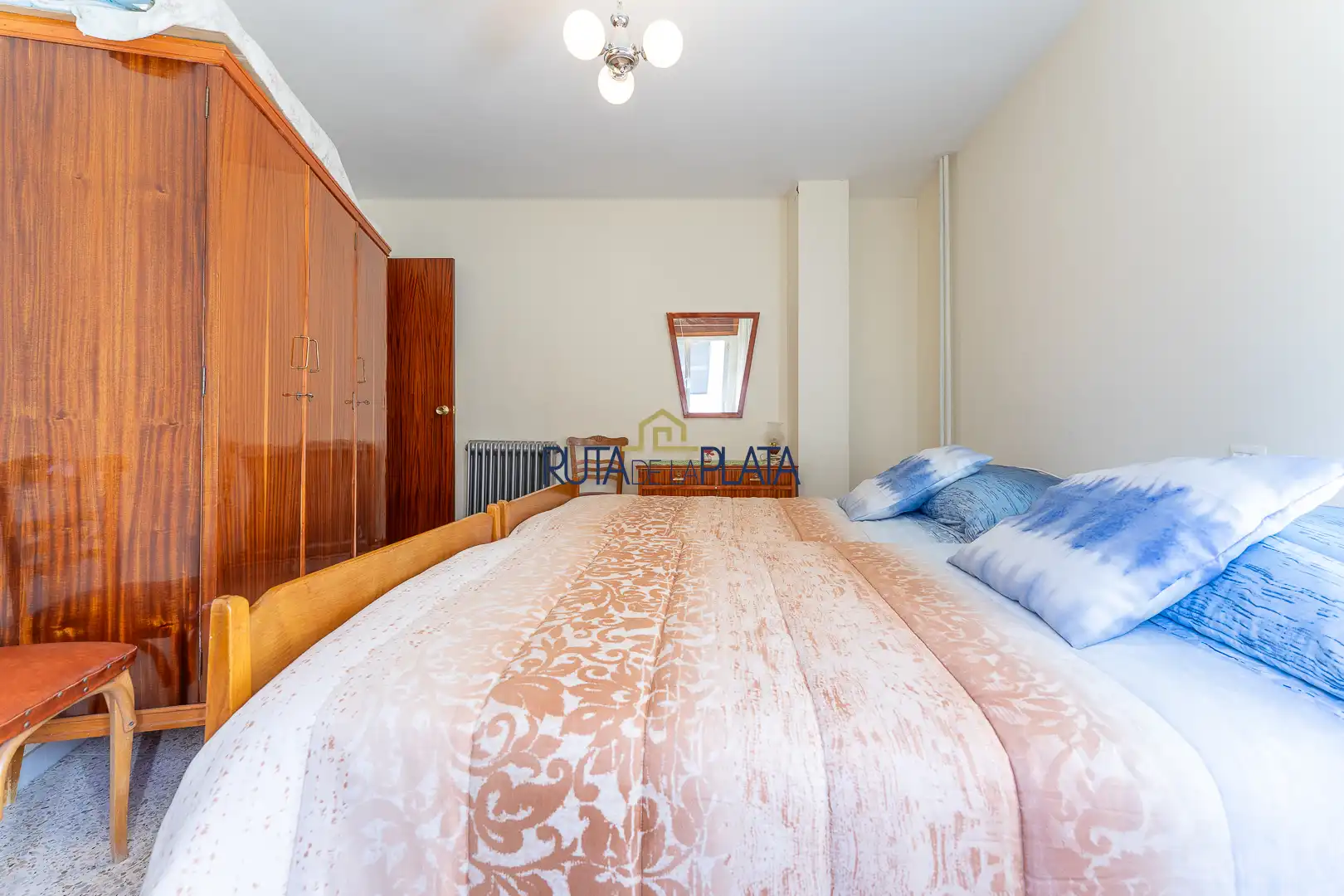 Habitación de Edificio en venta en Fermoselle