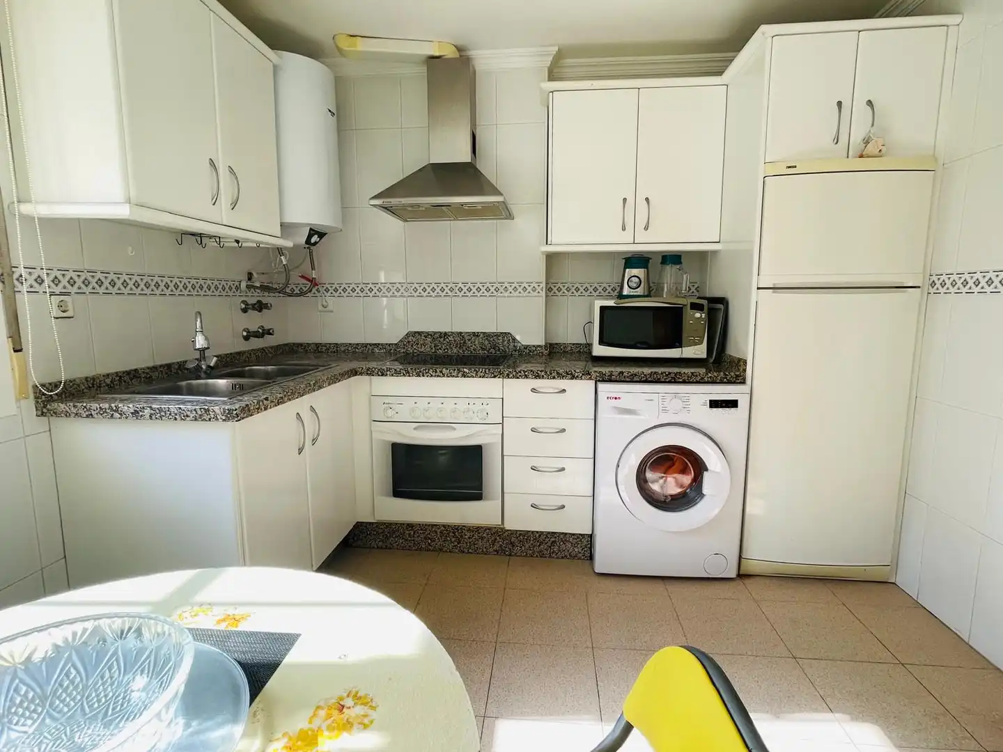 Küche von Wohnung zum Verkauf in Torrox mit Terrasse