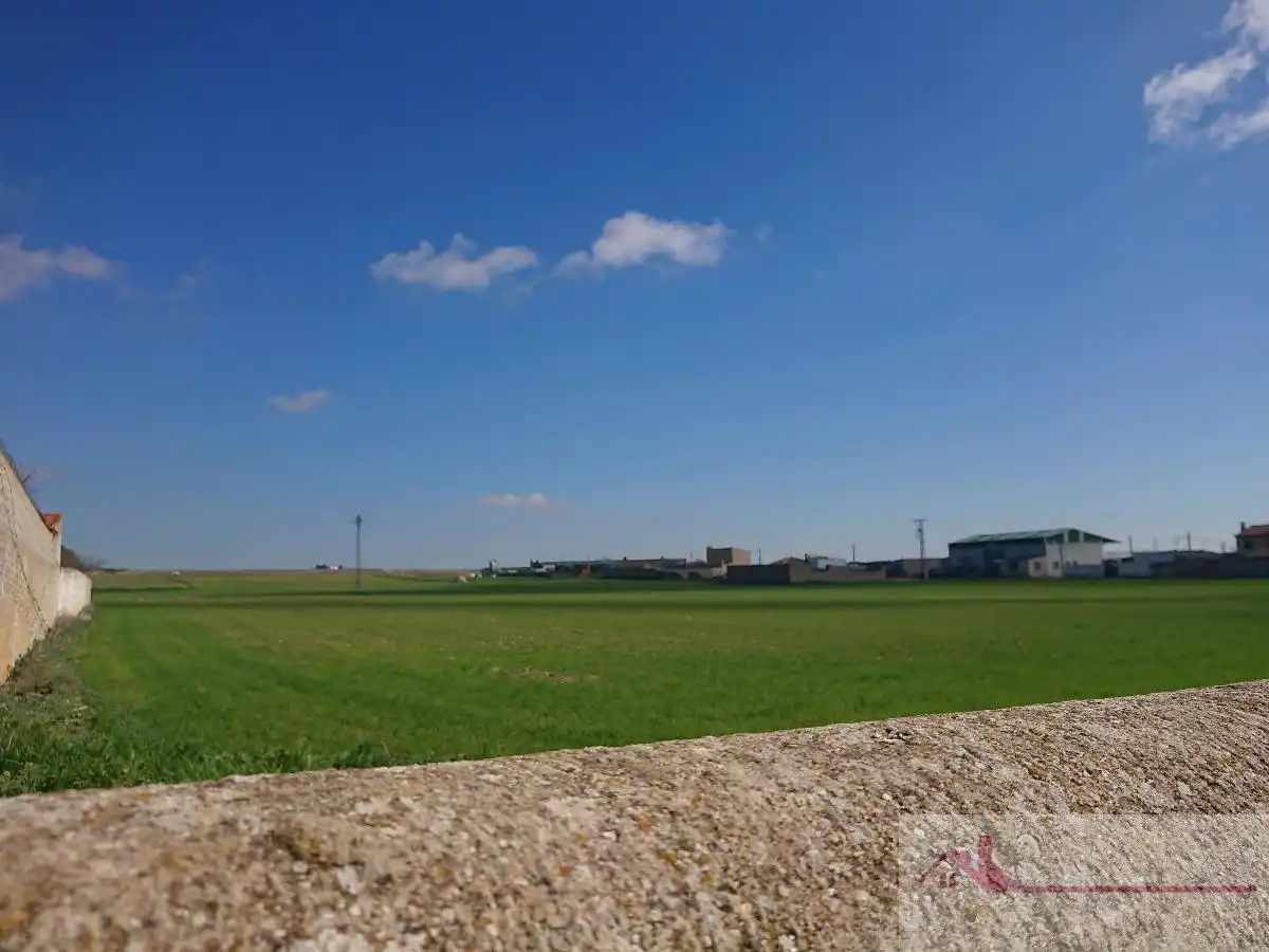 Residential zum Verkauf in ORIENTE, Santa María del Campo Rus