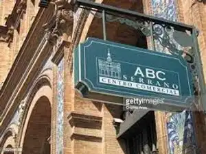 Exterior view of Apartments for rent in Madrid  with Air Conditioner, Heating and Private garden